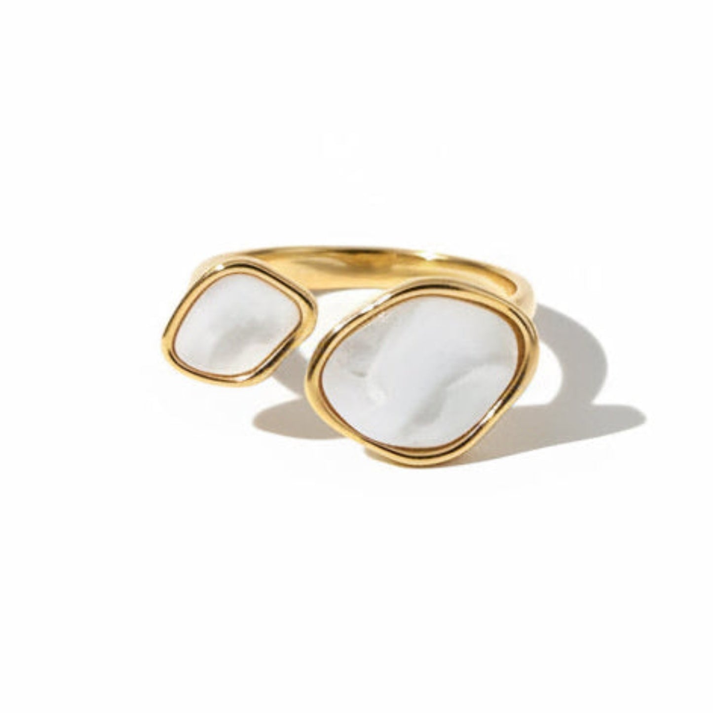 Gold Plated Mother of Pearl Adjustable Ring (AK91100_2)