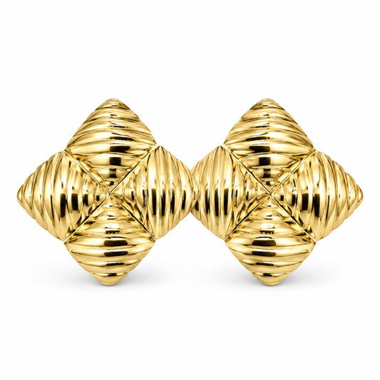 Gold Ribbed Diamond Stud Earrings (AK91480_2)